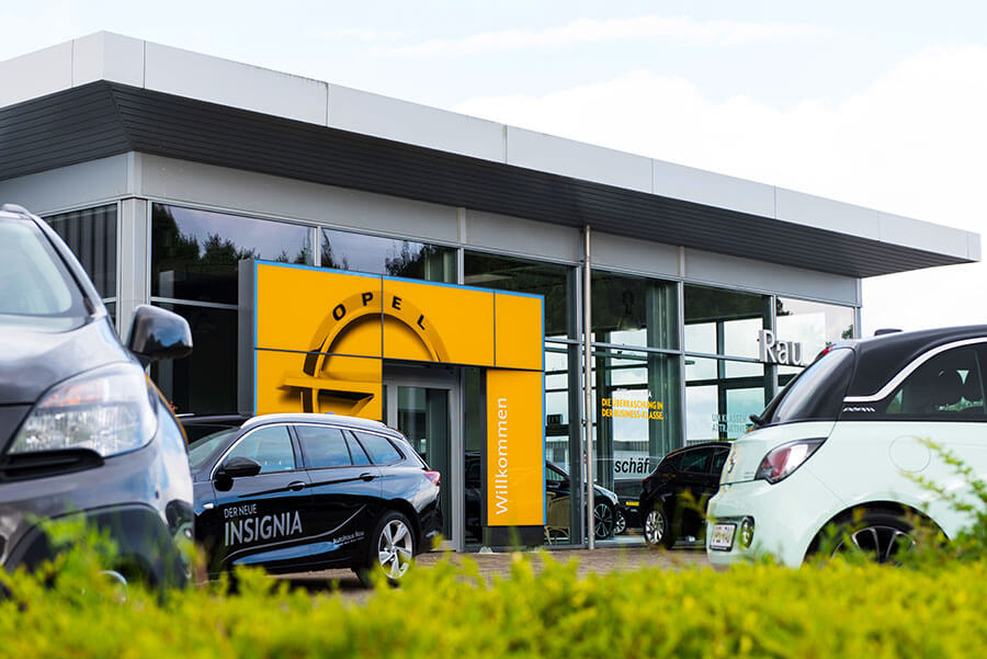 Opel Autohaus Rau in Brunsbüttel - Wenn Opel dann das Auto bei Rau kaufen