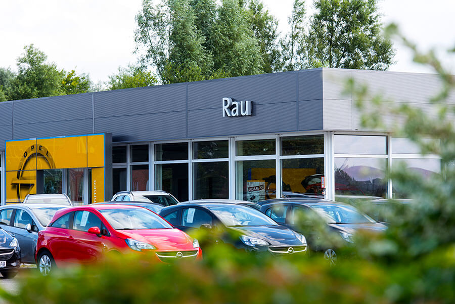 Opel Autohaus Rau in Marne - Wenn Opel dann das Auto bei Rau kaufen